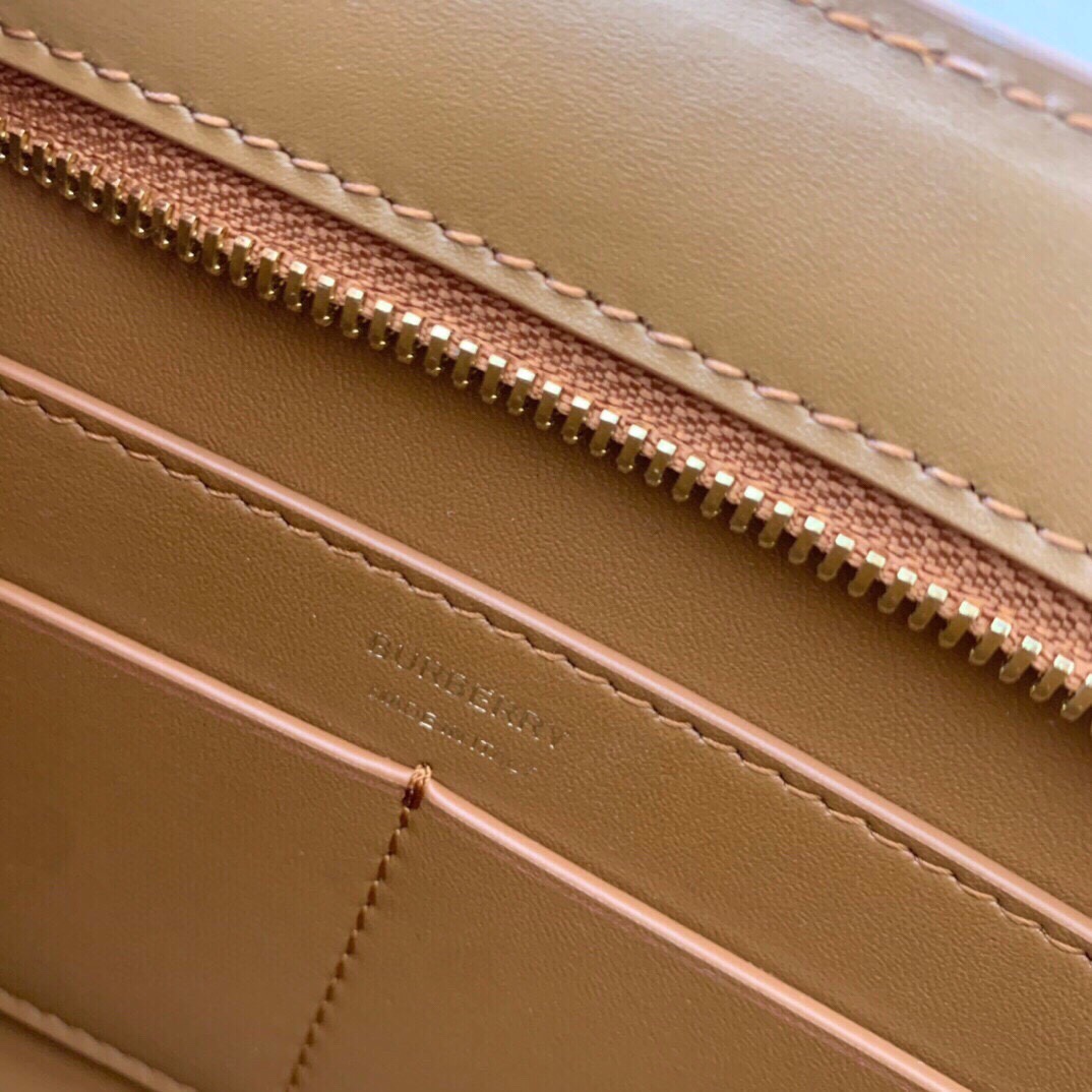 B**rry armpit bag-28x14x5cm