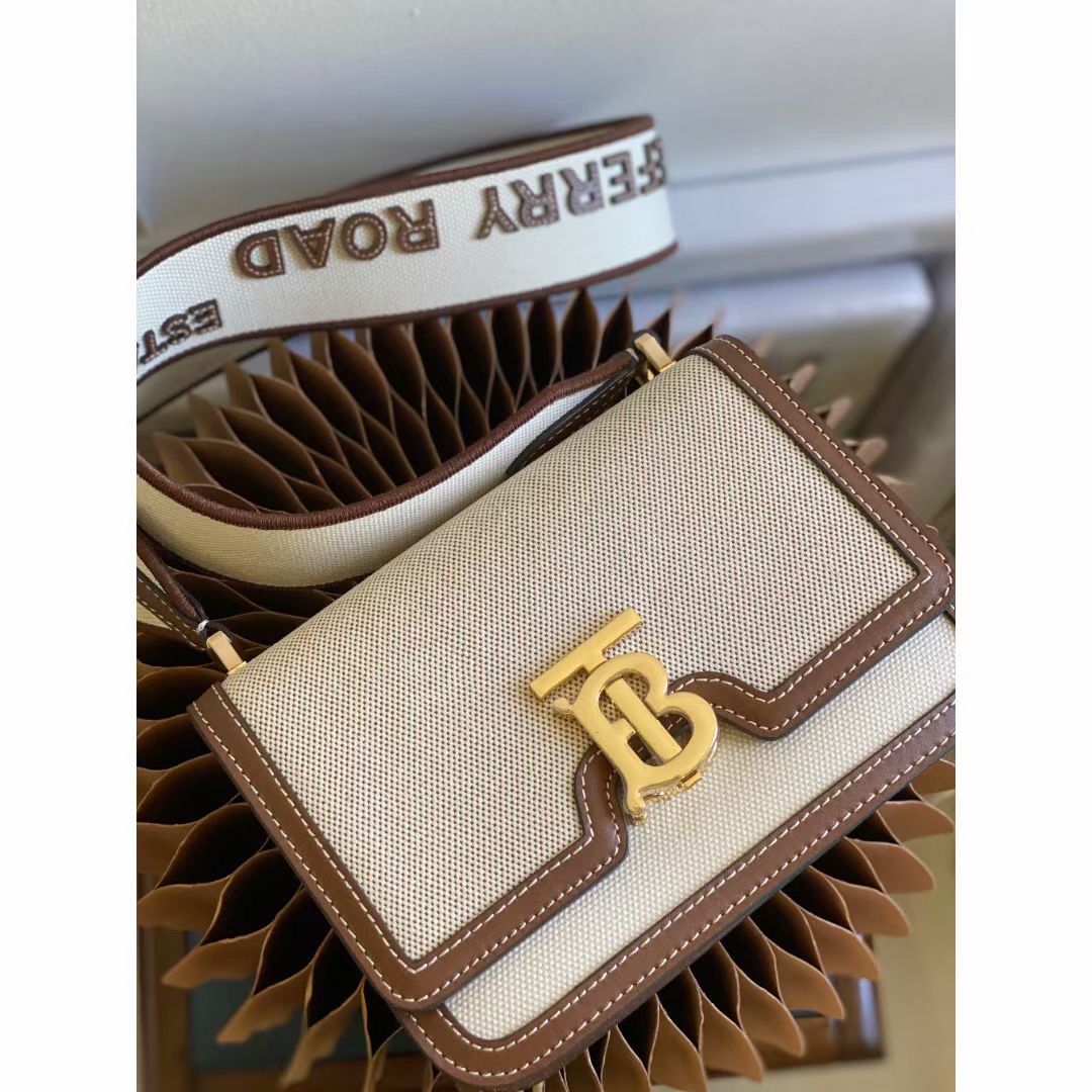 B**rry small quilted tb bag-21*6*16cm