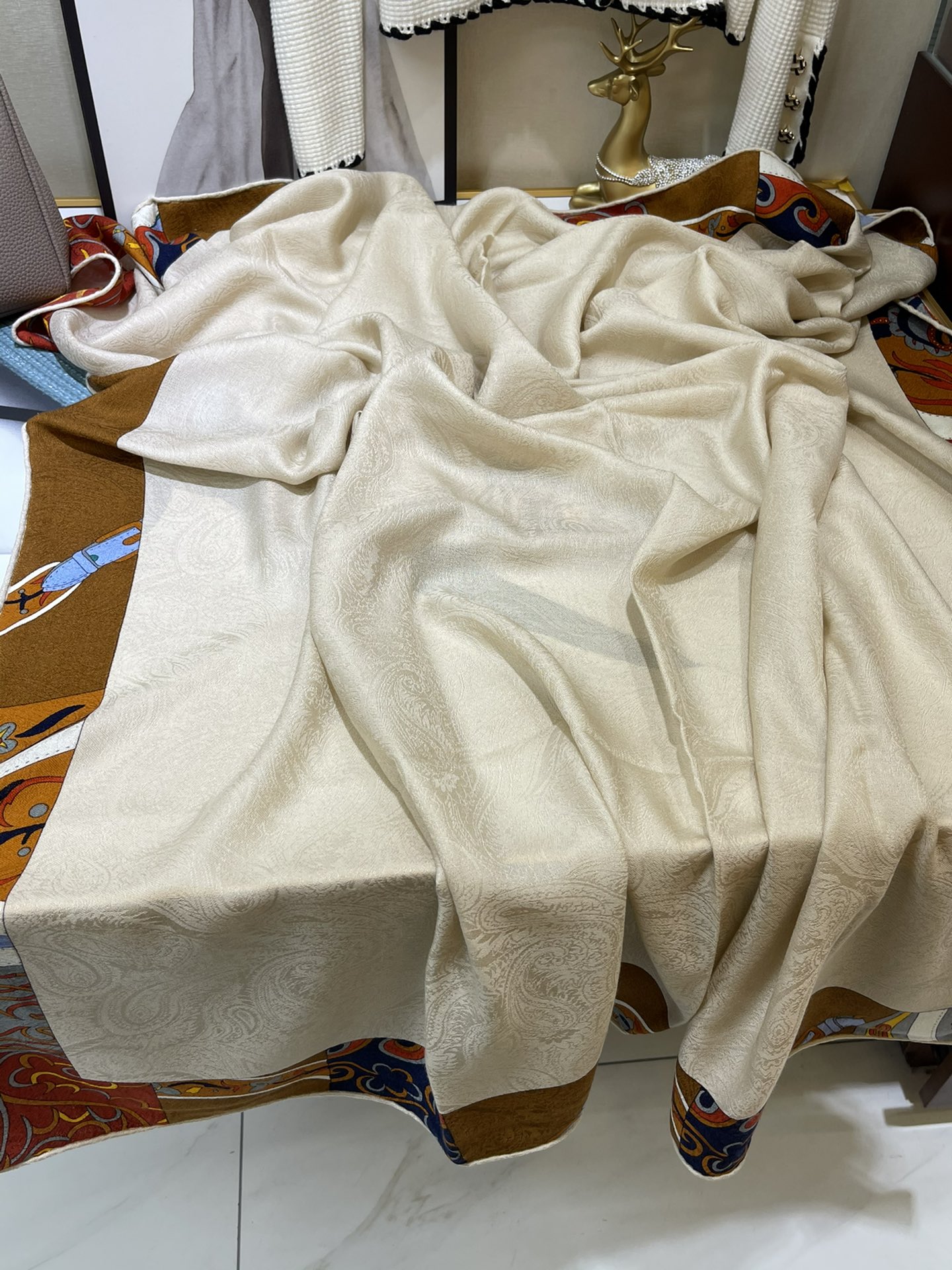 H**mes square towel-140*140cm