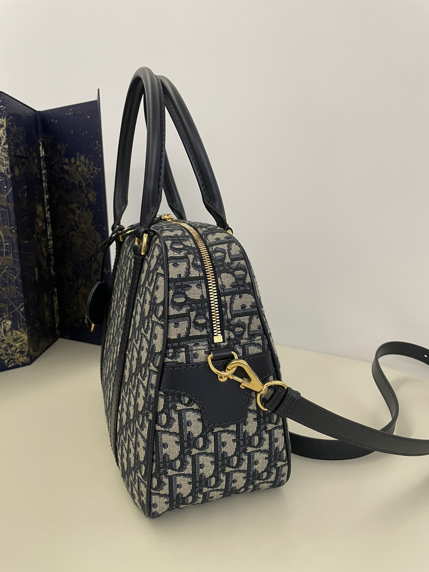 D*or vibe bowling bag-31*11.5*22.5cm