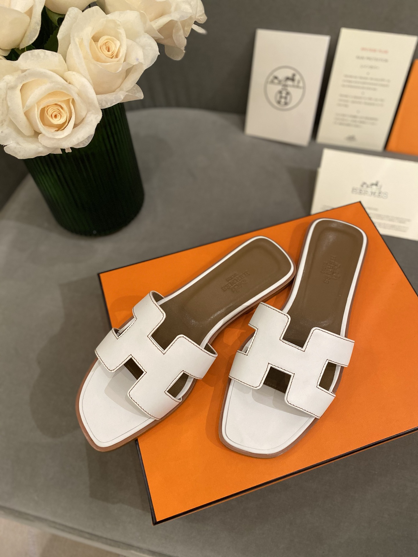 H**mes slippers in smooth leather