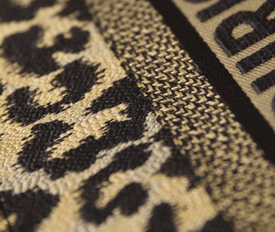 D*or small book tote-36.5cm