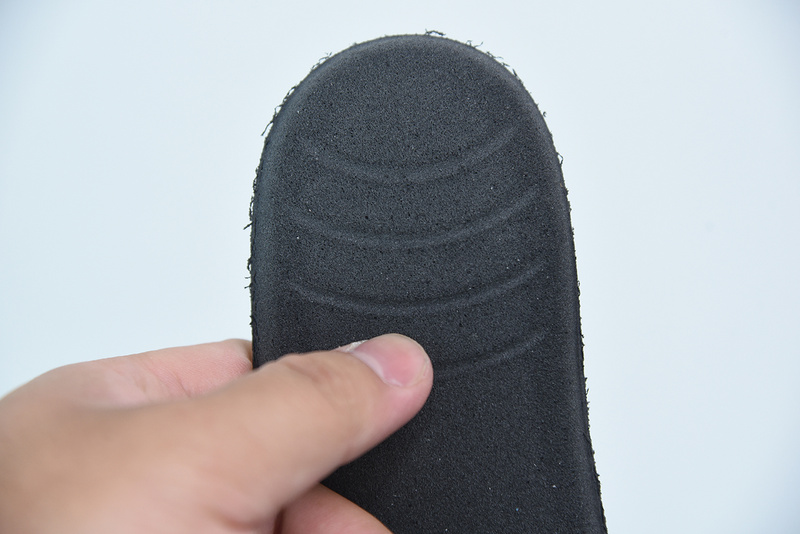 Ba*len*cia*ga triple s