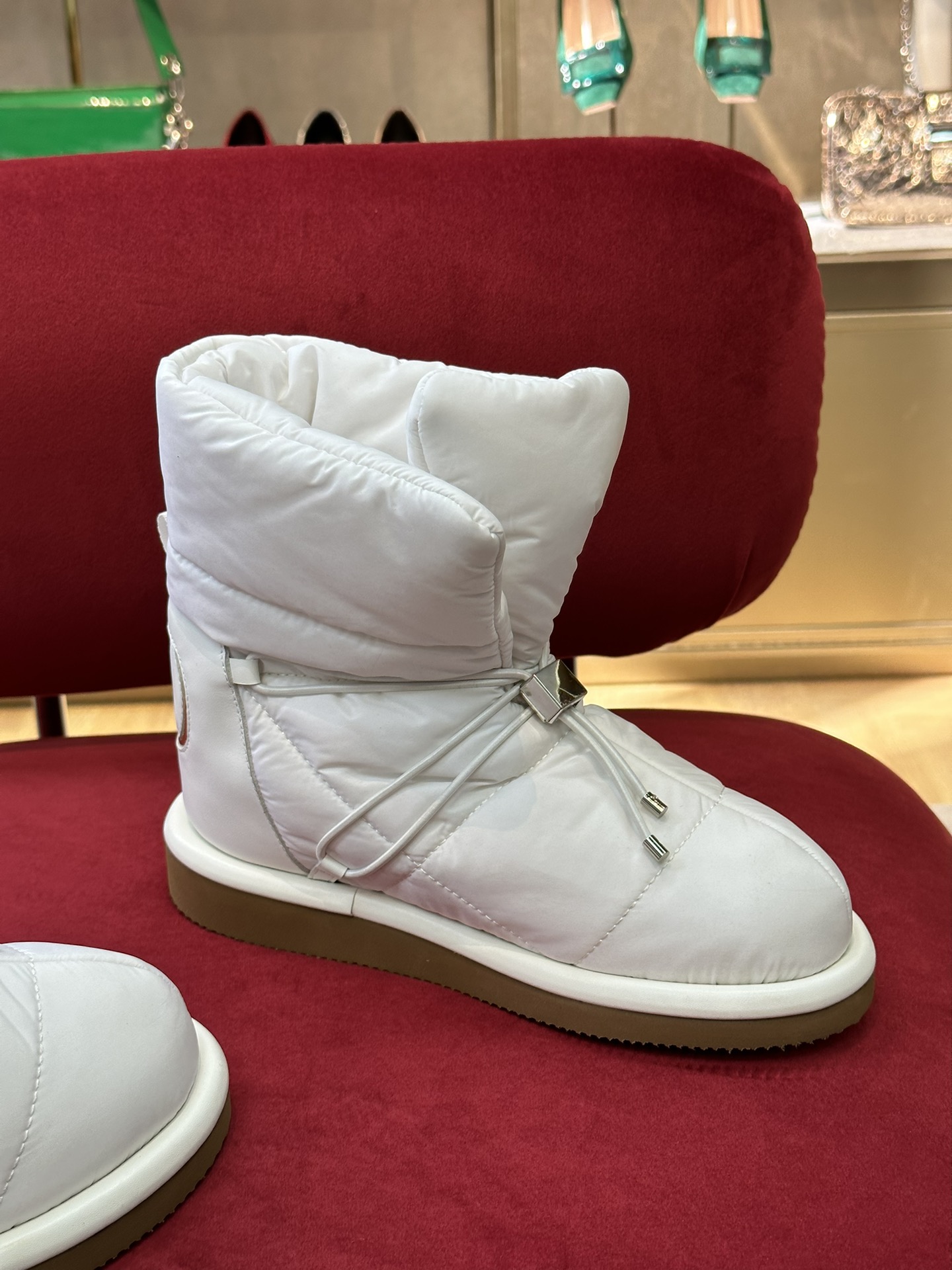 Va1e*ntin0 boots(eu35-42)