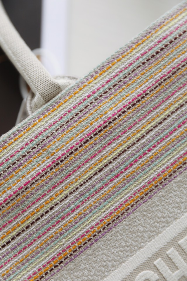 D*or small book tote-36.5cm