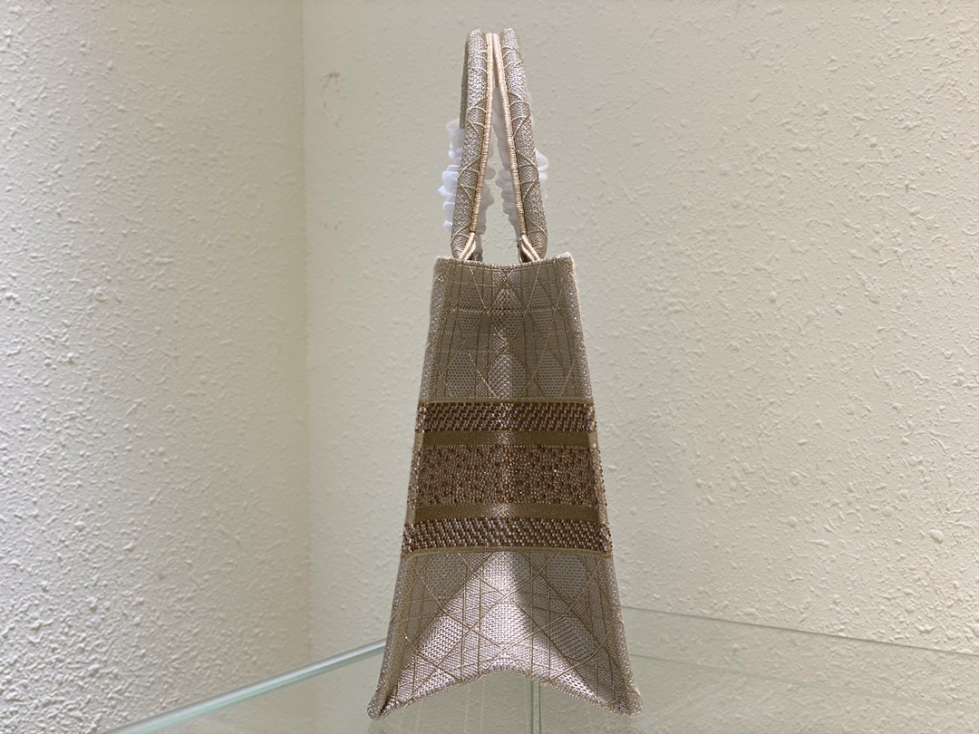 D*or small book tote-36.5cm