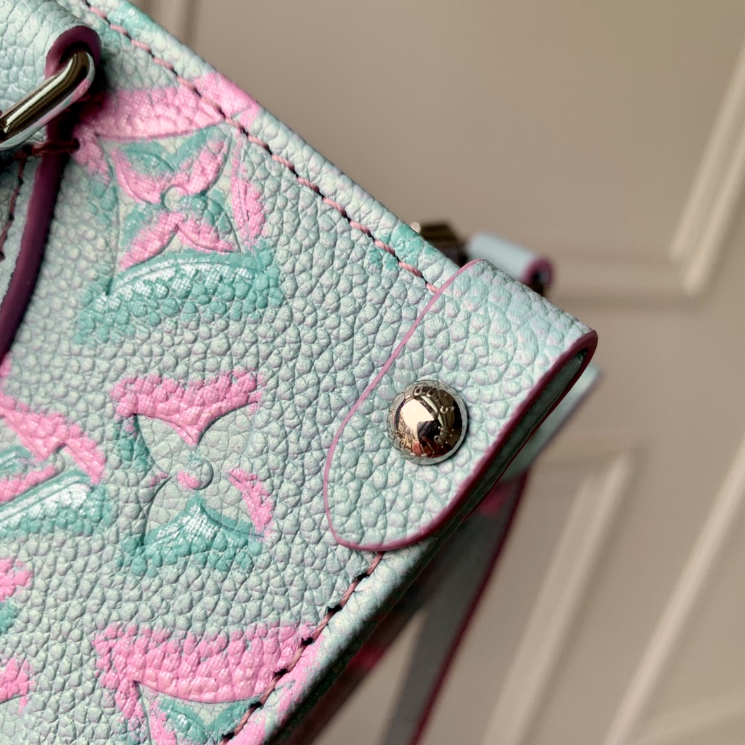 l0*is V*t0n onthego handbag-25*19*11.5 cm