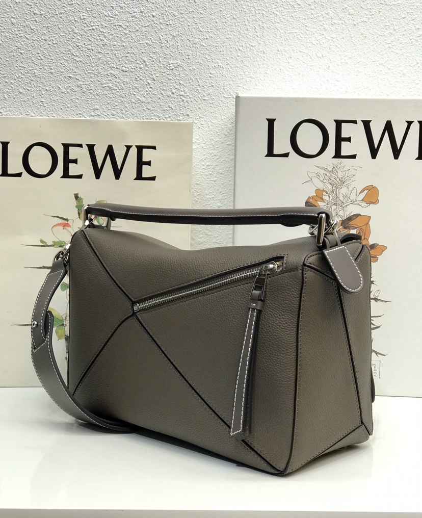 L0ew* puzzle medium bag-29*18*12cm