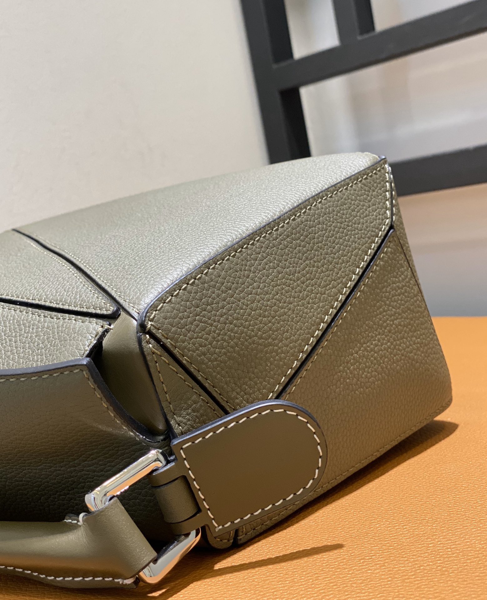 L0ew* puzzle small bag-24*10*14cm