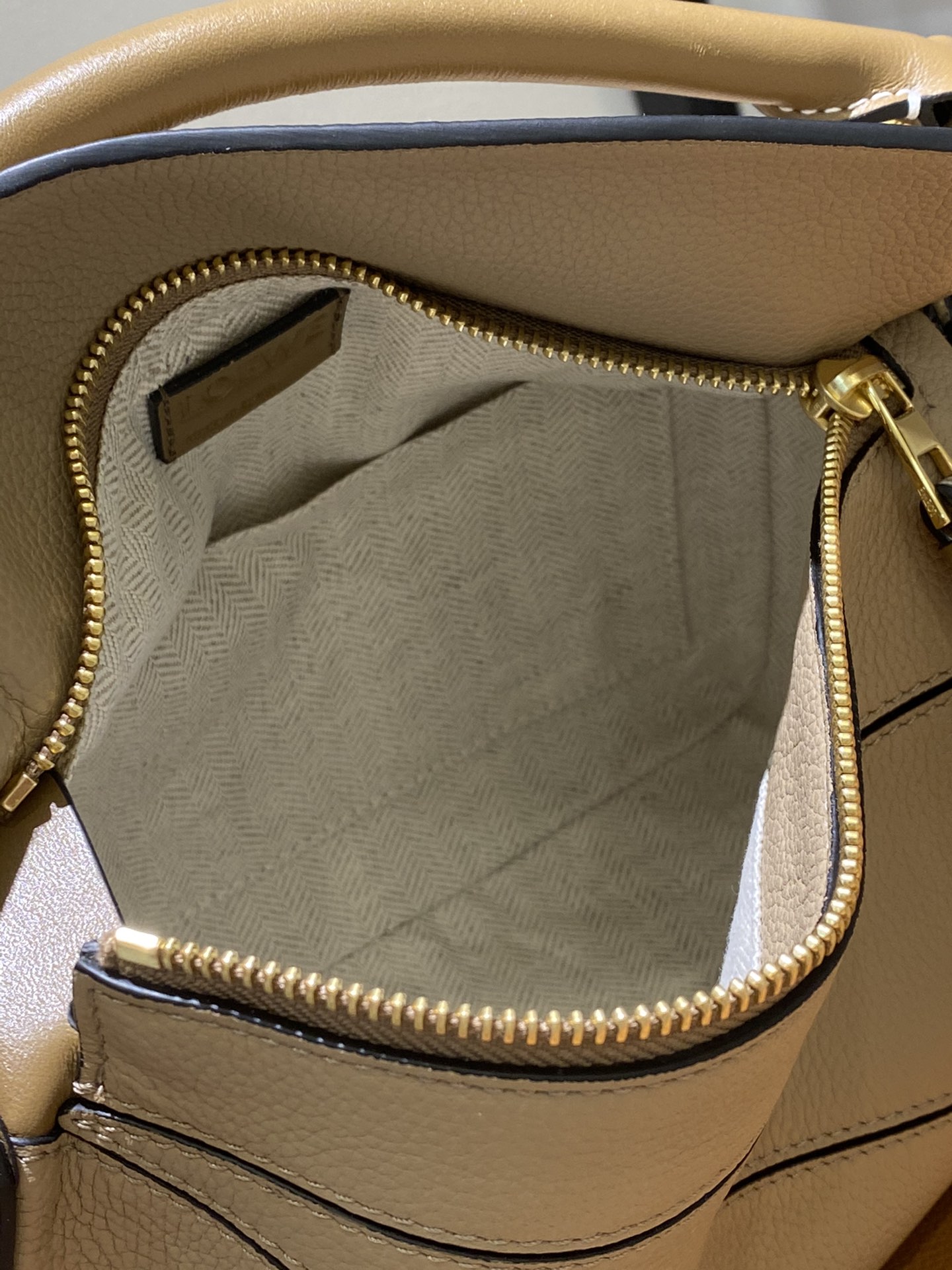 L0ew* puzzle small bag-24*10*14cm