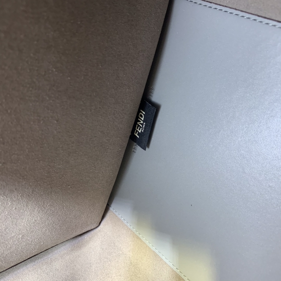 F**di tote-39x19x35cm