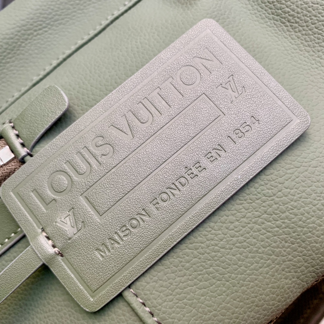 l0*is V*t0n aerogram backpack m57079-43*30*14cm