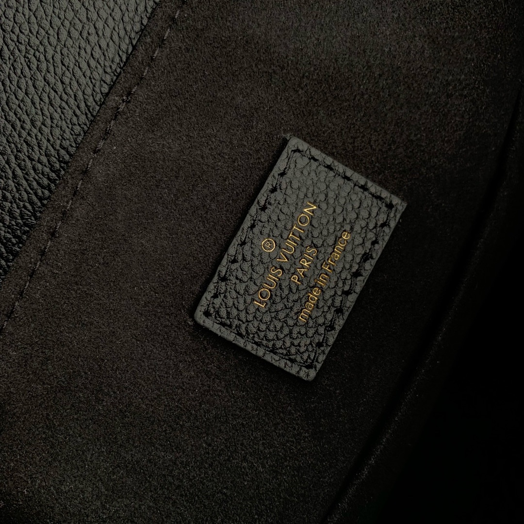 l0*is V*t0n backpack m47106-20 x 22 x 14cm