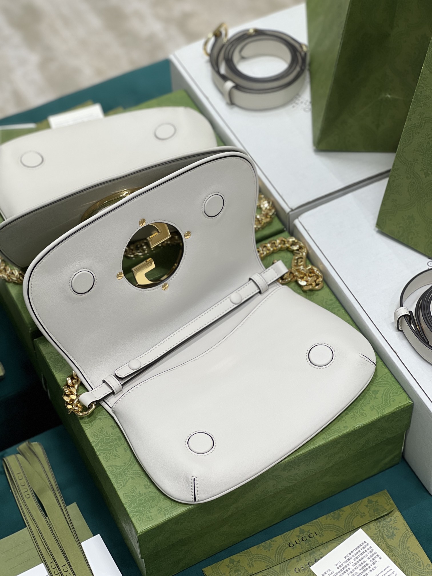 G*u*i blondie shoulder bag-28*16*4cm