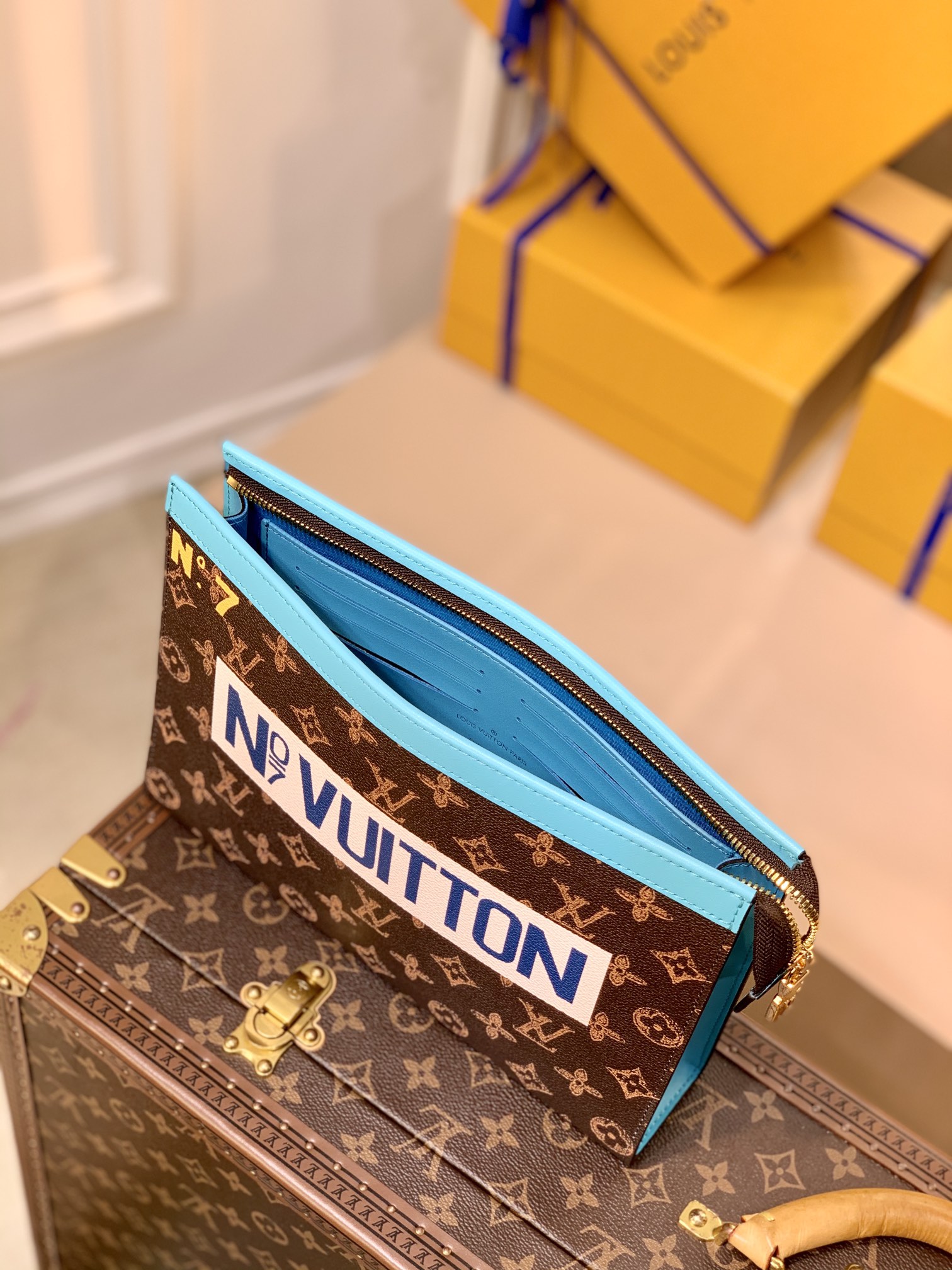 l0*is V*t0n m81204 pochette voyage-27*21*6cm