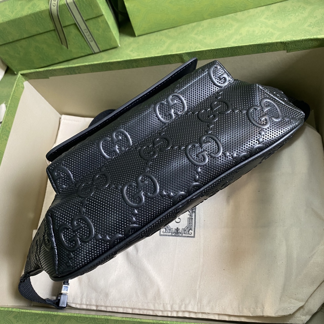 G*u*i waist bag-28×18×8cm