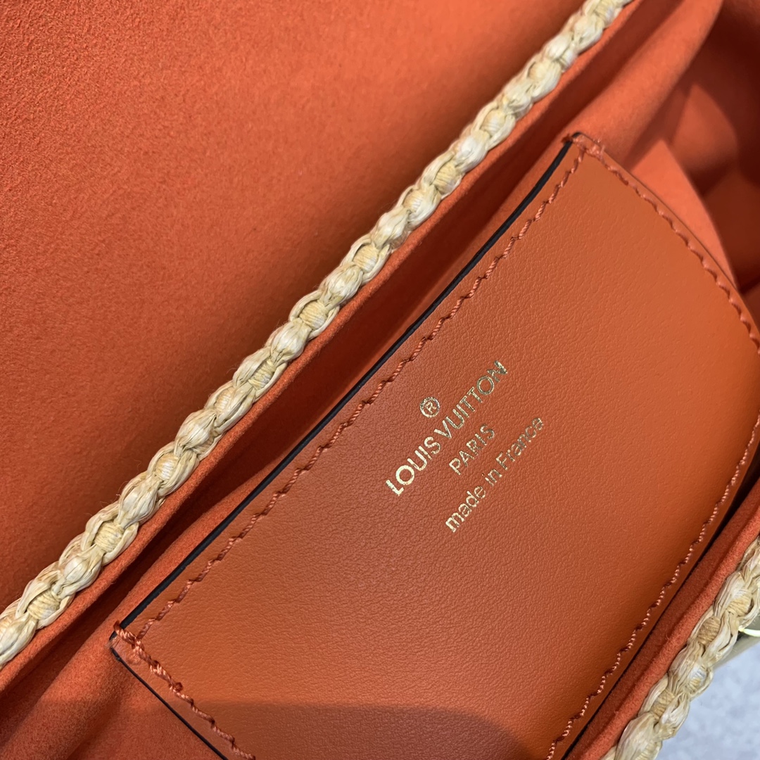 l0*is V*t0n twist mm-23*18*8cm