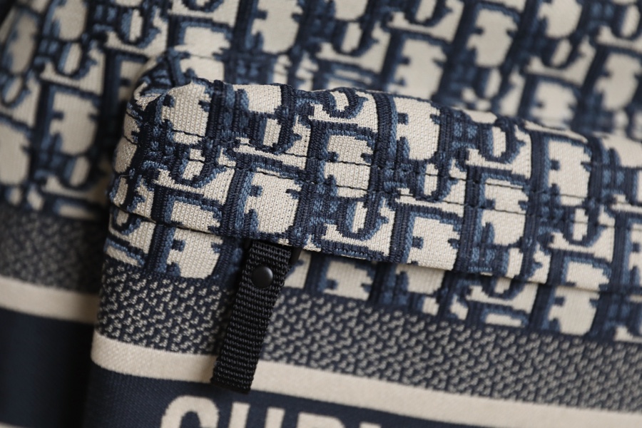 D*or oblique backpack-42x33x15cm