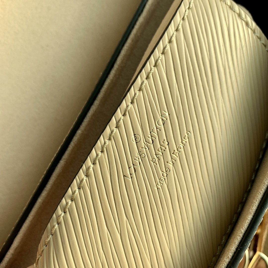 l0*is V*t0n twist mm-23*18*8cm