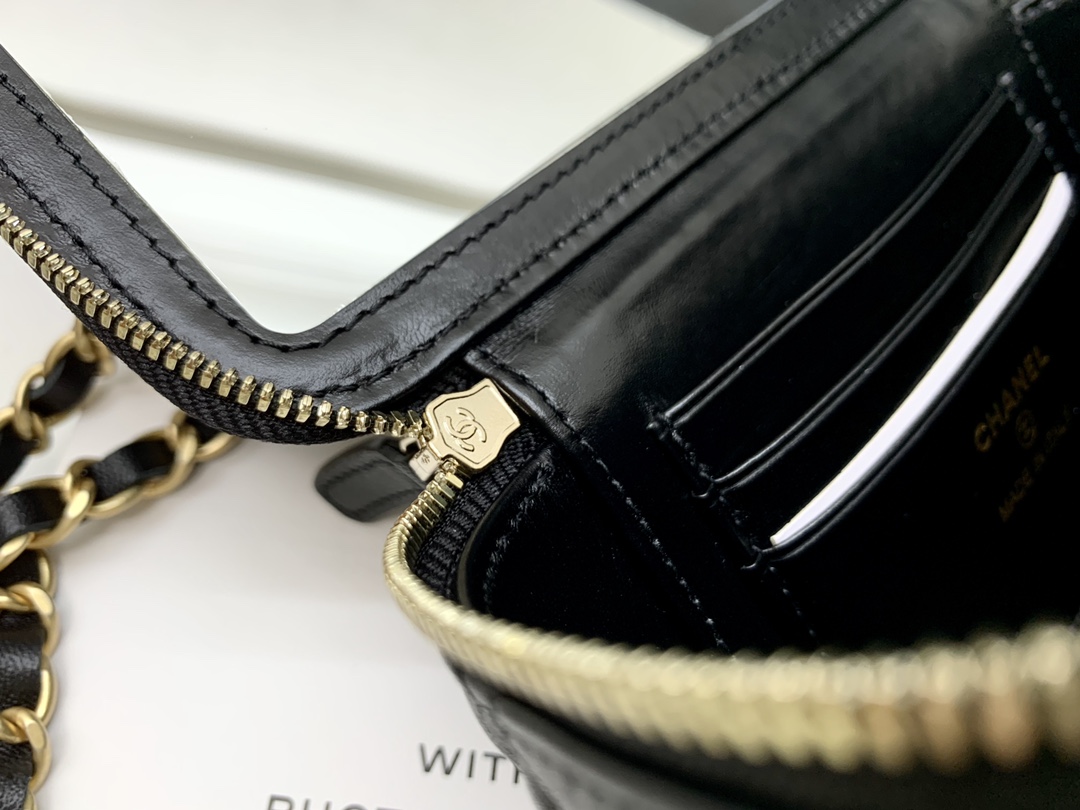 Ch@nel Cosmetic Bag-Lambskin-18CM