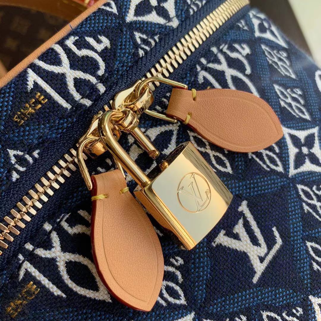 l0*is V*t0n since 1854 vanity-14*19*10cm