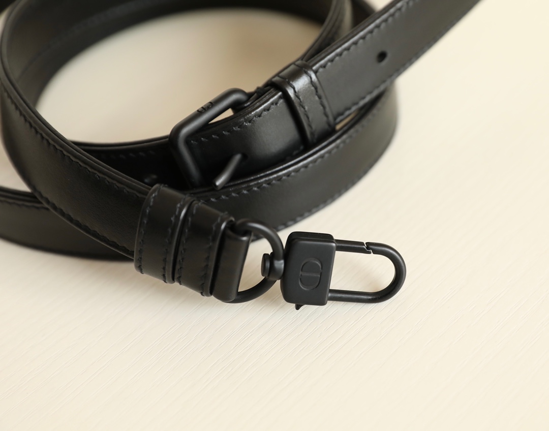 D*or lady bag-26 x 13.5 x 5cm