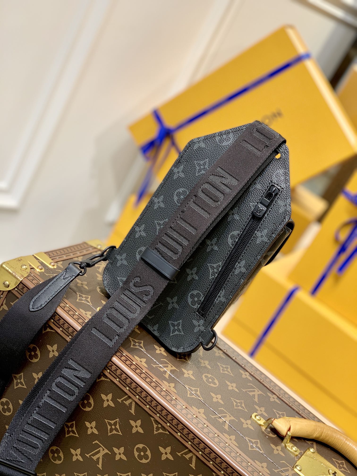 l0*is V*t0n m45912 saumur crossboby bag-13*18*3.5cm