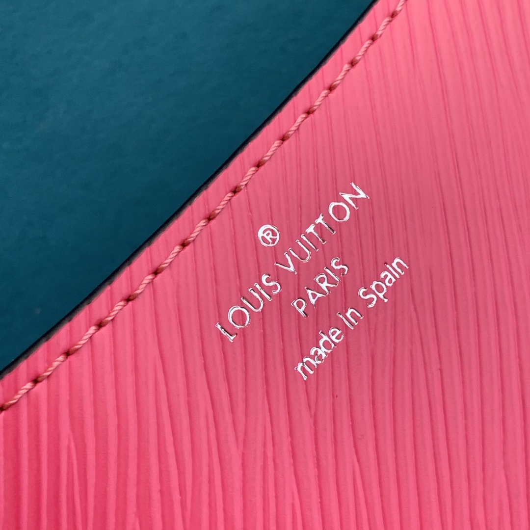 l0*is V*t0n buci handbag-24.5 x 15.5 x 9cm