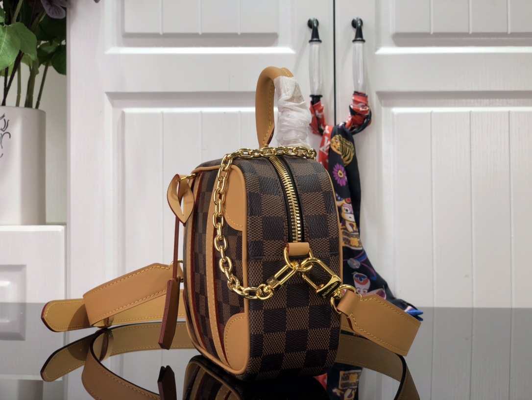 l0*is V*t0n valisette souple bb-21*16*7cm