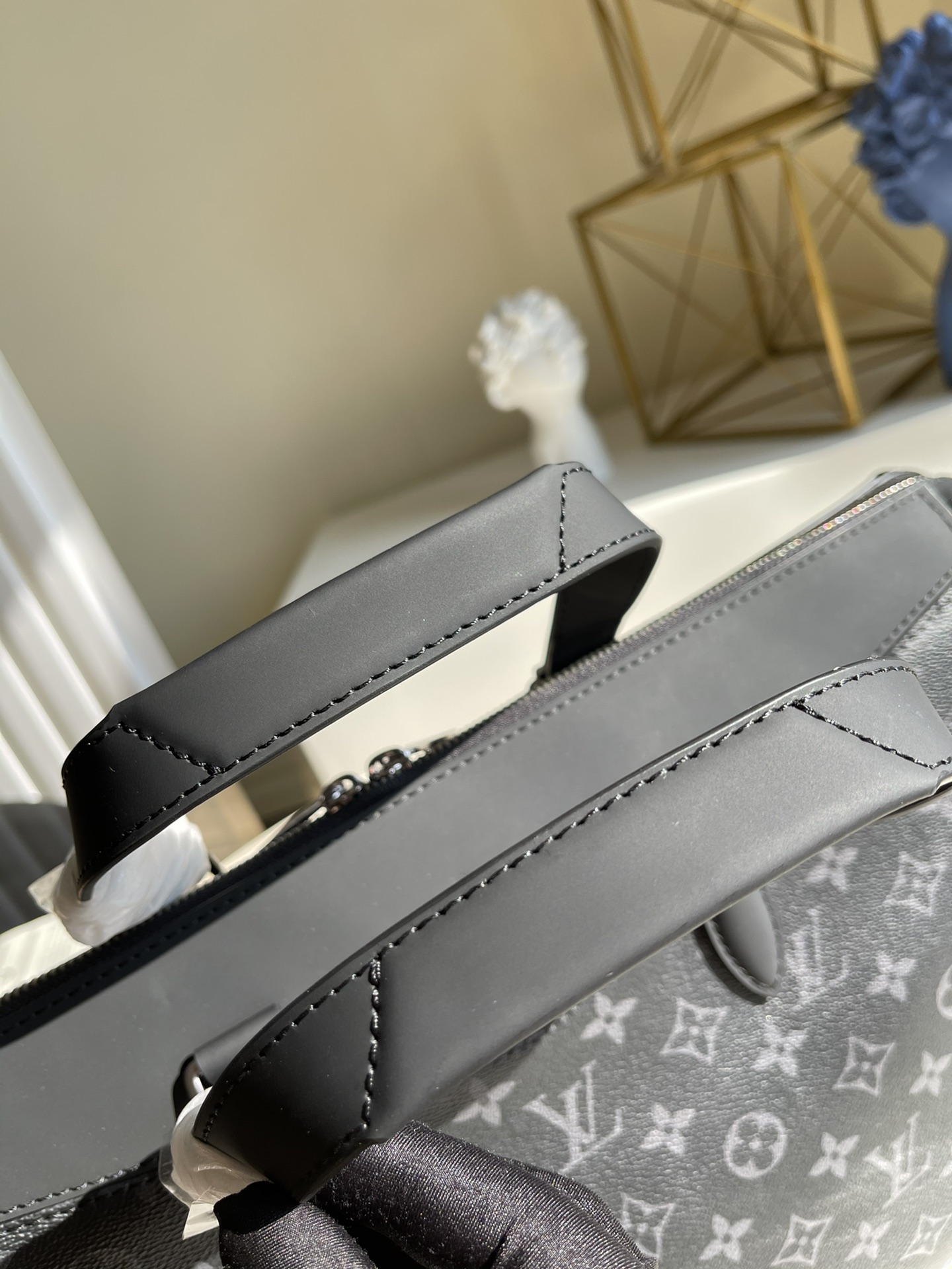 l0*is V*t0n briefcase explorer handbags-39*30*10 cm