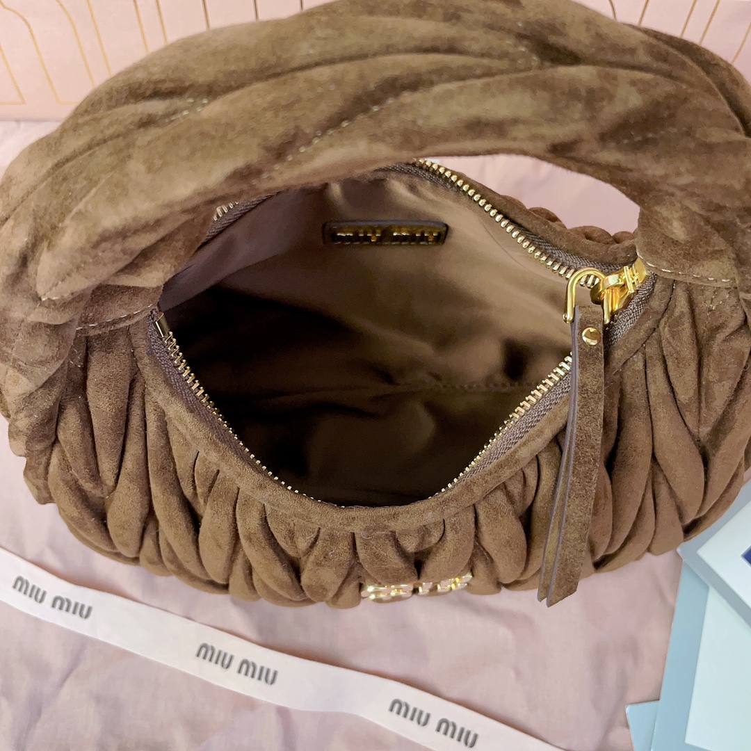 M1um1u wander hobo bag-23x13x7cm