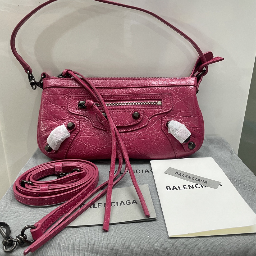 Ba1en*iaga Le City Pouch on Strap-24*4*13CM
