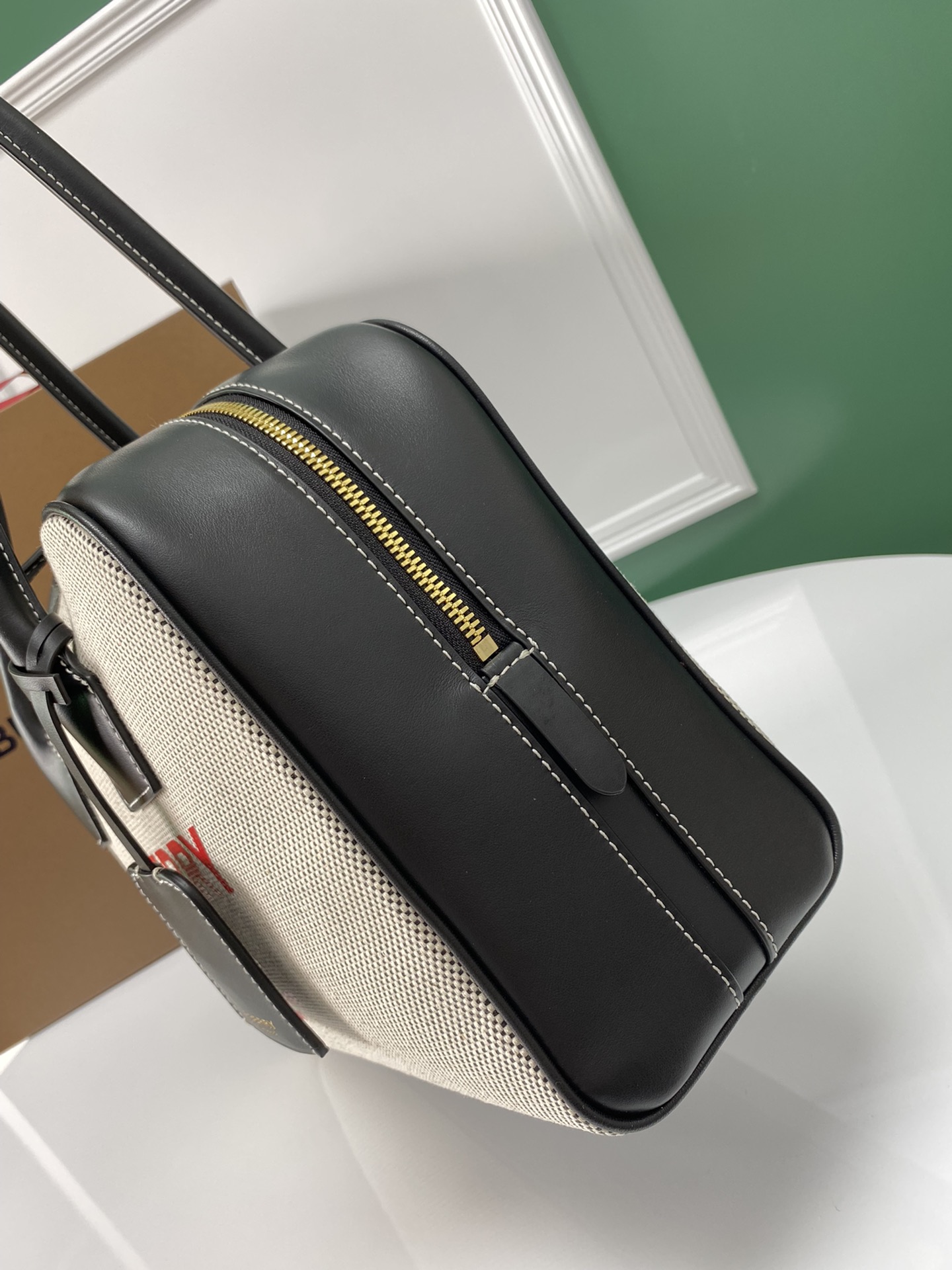 B**rry tote-30 x 11 x 22.5cm