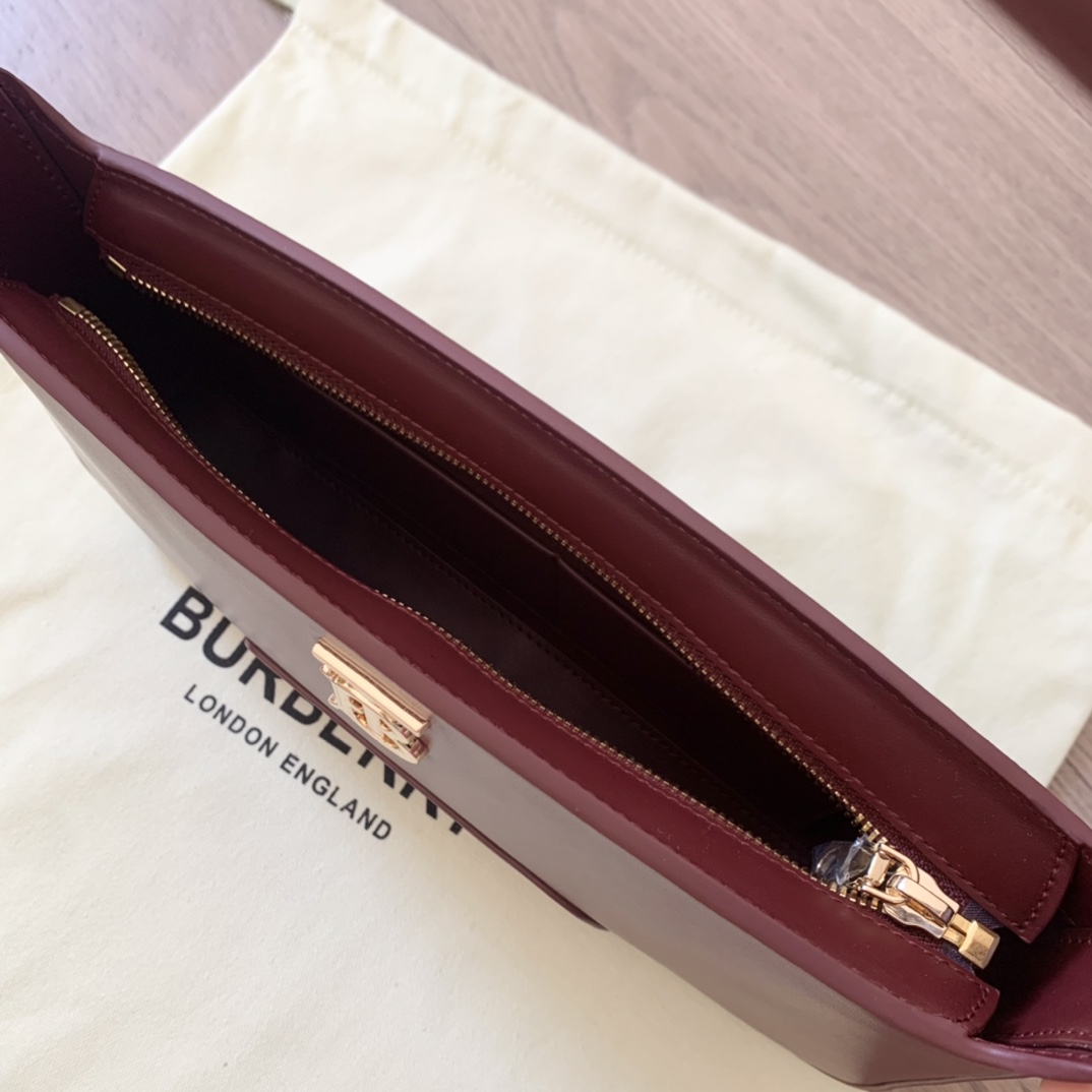 B**rry armpit bag-28x14x5cm