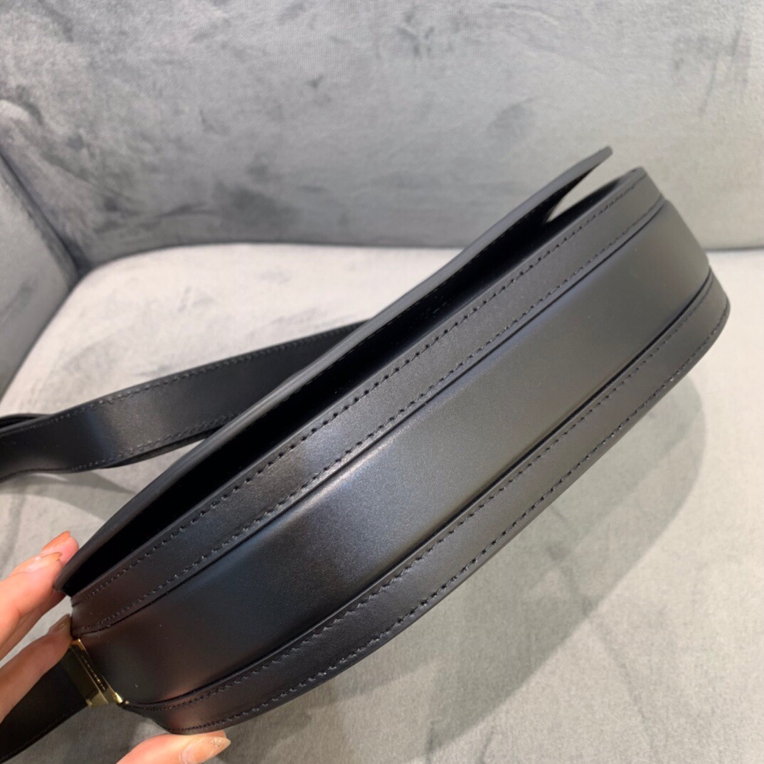 B**rry olympia bag-26x5.4x15cm