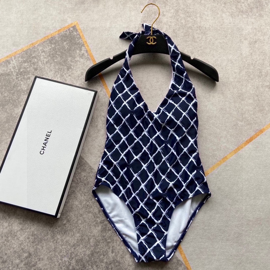 l0*is V*t0n swimsuit