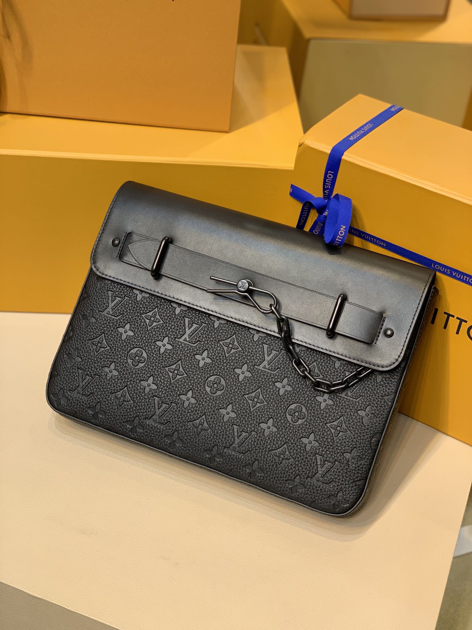 l0*is V*t0n pochette steamer -m80107-32 x 22 x 4cm