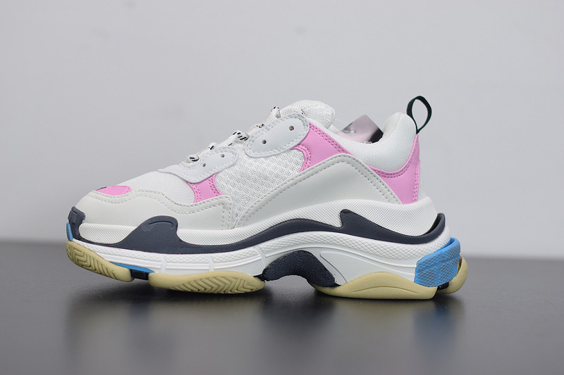 Ba*len*cia*ga triple s