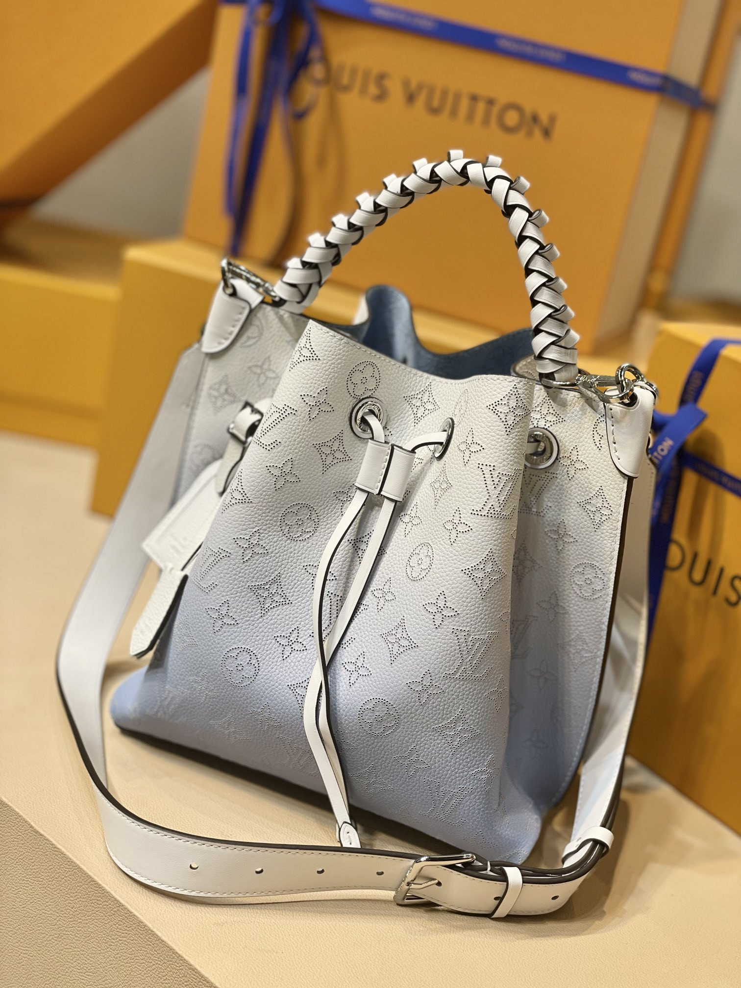 l0*is V*t0n muria tote bag-25*25*20cm