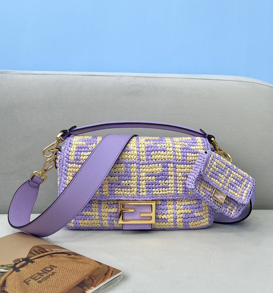 F**di medium baguette bag-26x15x4cm