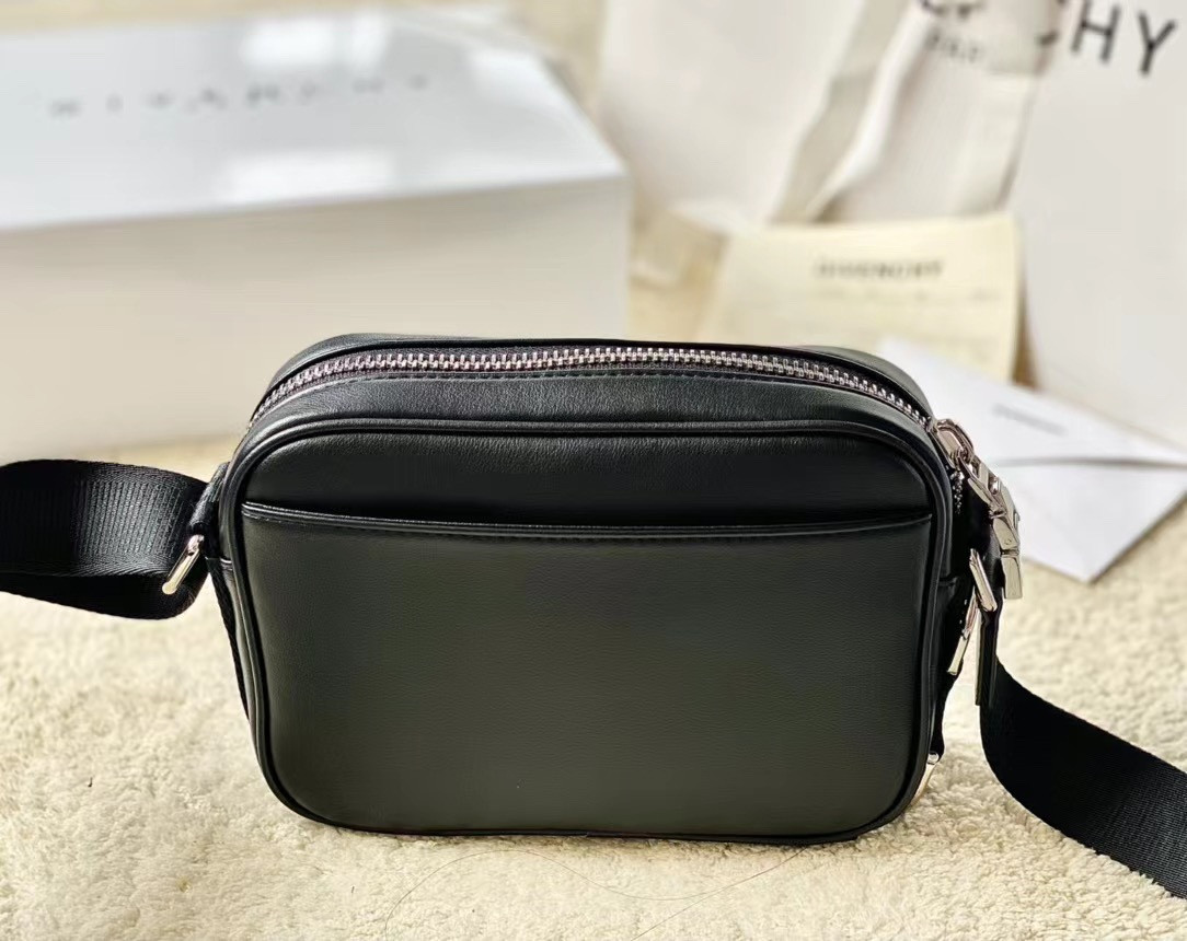 G1uenchy waist bag-16x11x8cm