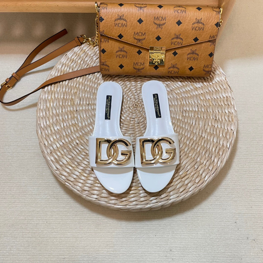 d01ce&Gab*a*a slides