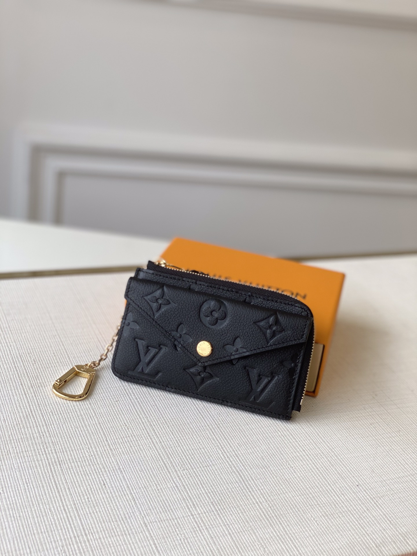 l0*is V*t0n card holder recto verso-13x8.5cm