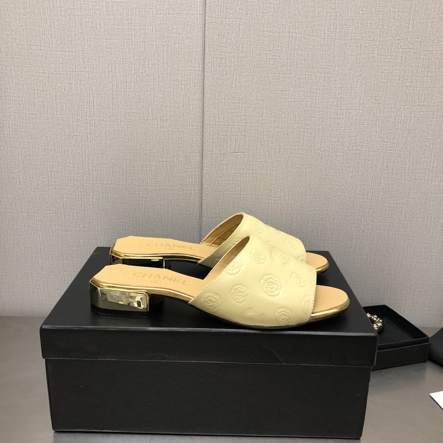 Ch@nel 2023ss Sandals