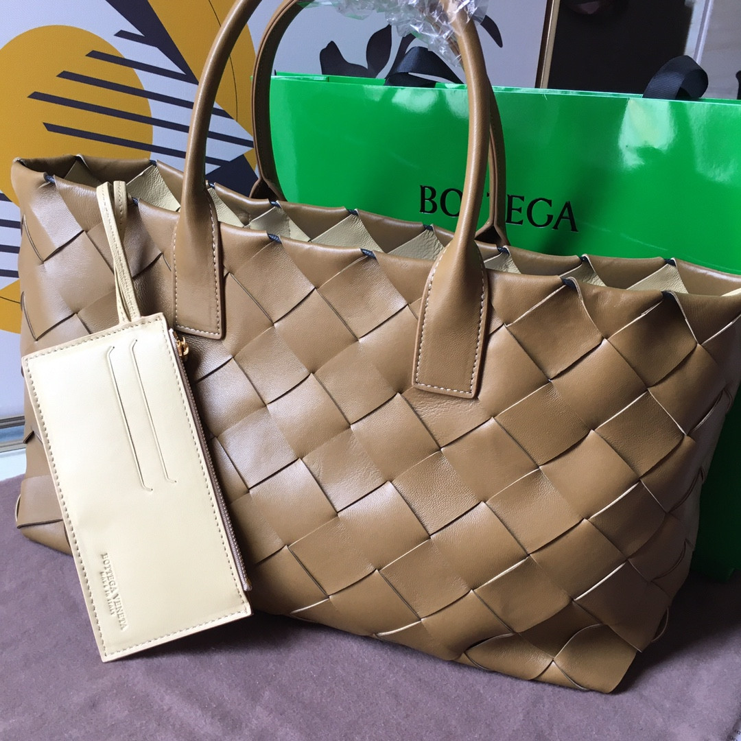 bo*te*ga Ve*ne*tatote-41*26cm