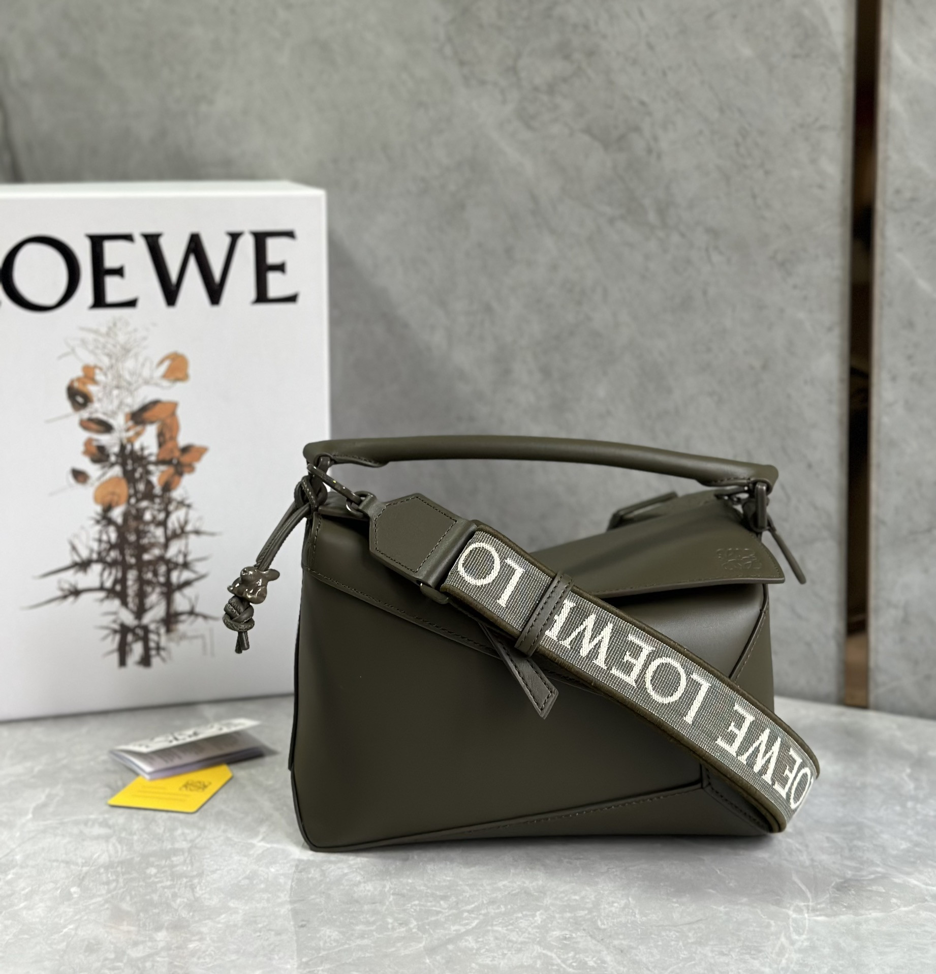 L0ew* puzzle small bag-24*10*14cm