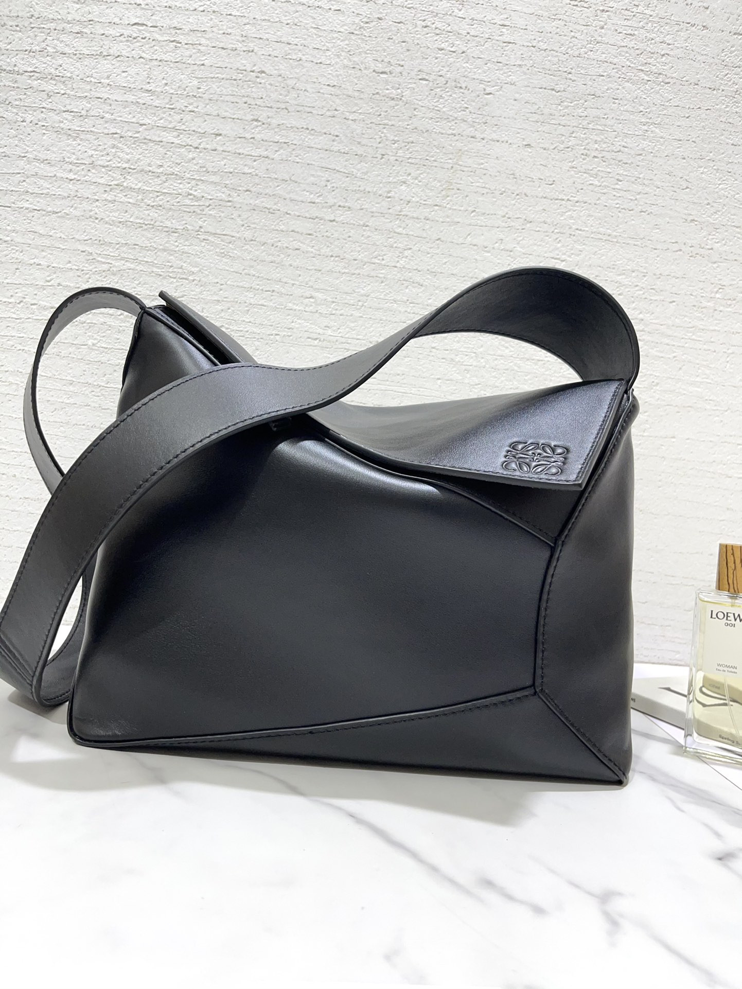 L0ew* hobo bag-33.5*16.5*24cm