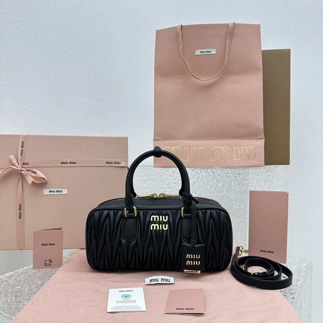 M*um*u vintage rectangular bag-27*12*9cm