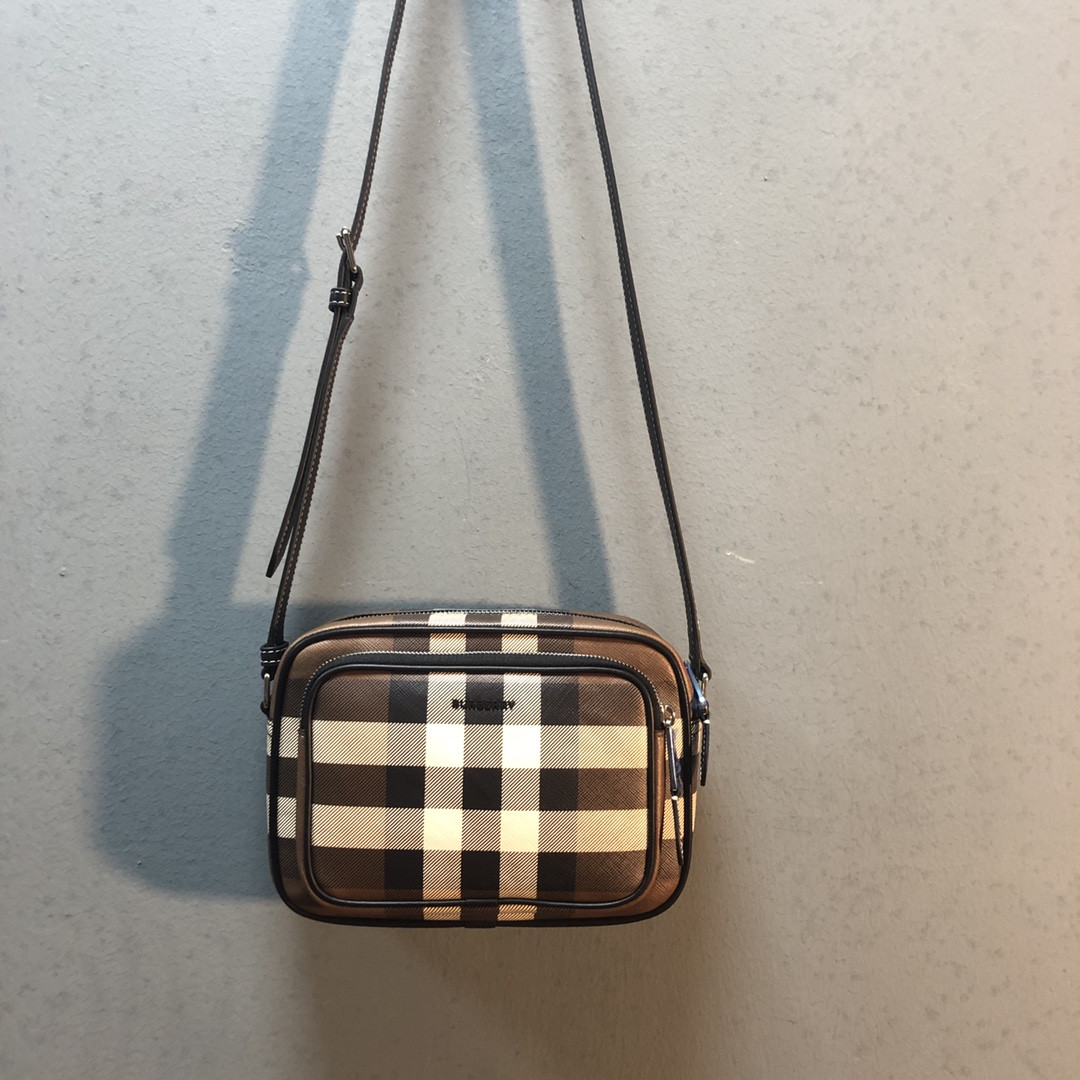 B**rry vintage camerra bag-22.5.×14.5×8cm