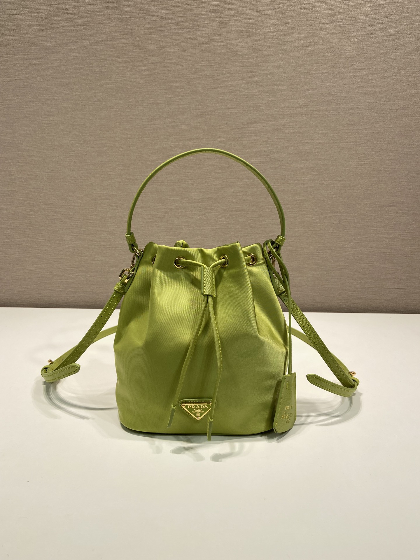 Pra*a 1be067 bucket bag-15.5*19.5*10cm